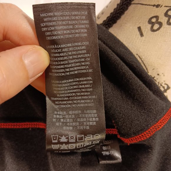 Stormtech Quarter Zip Sweater  Pullover Fleece Lined Black Red Men's Size M NWOT - Picture 14 of 16